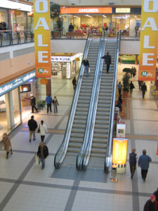 shopping-mall-1438857